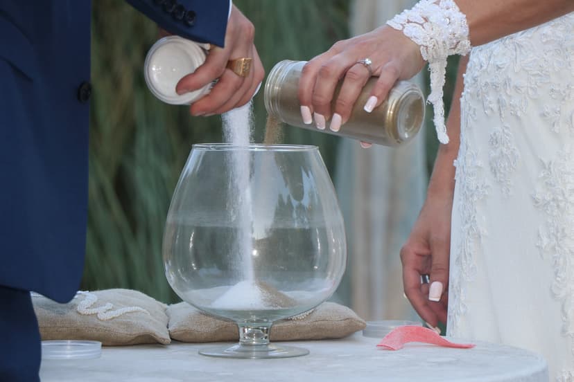 Rituel du sable lors d'une cérémonie de mariage